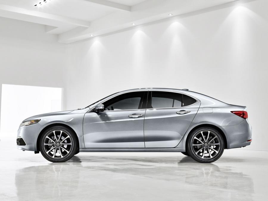  Acura TLX 3.5L V6 SH-AWD 2015 года  (фото 50 из 91)